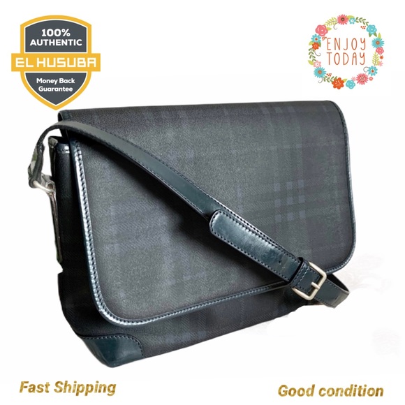 💯Burberry crossbody bag black blue leather canvas